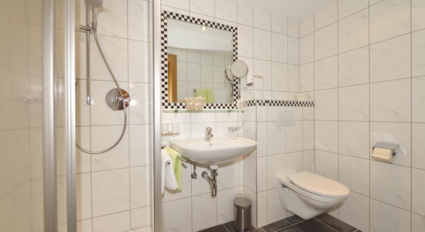 Hotel Garni Viktoria Sankt Anton am Arlberg Chambre photo
